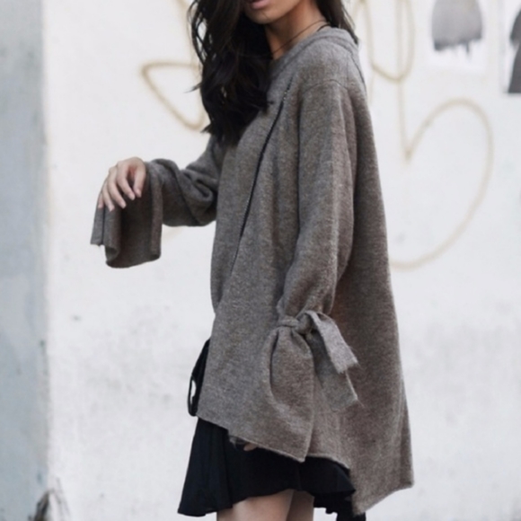 Zara Sweaters - Zara Knit Tie Sleeve Sweater